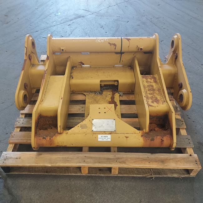 Used COUPLER GRP 2307950 2